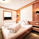 Summit * 瑟弗浩斯